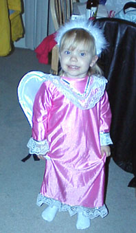 angel7.jpg (23063 bytes)